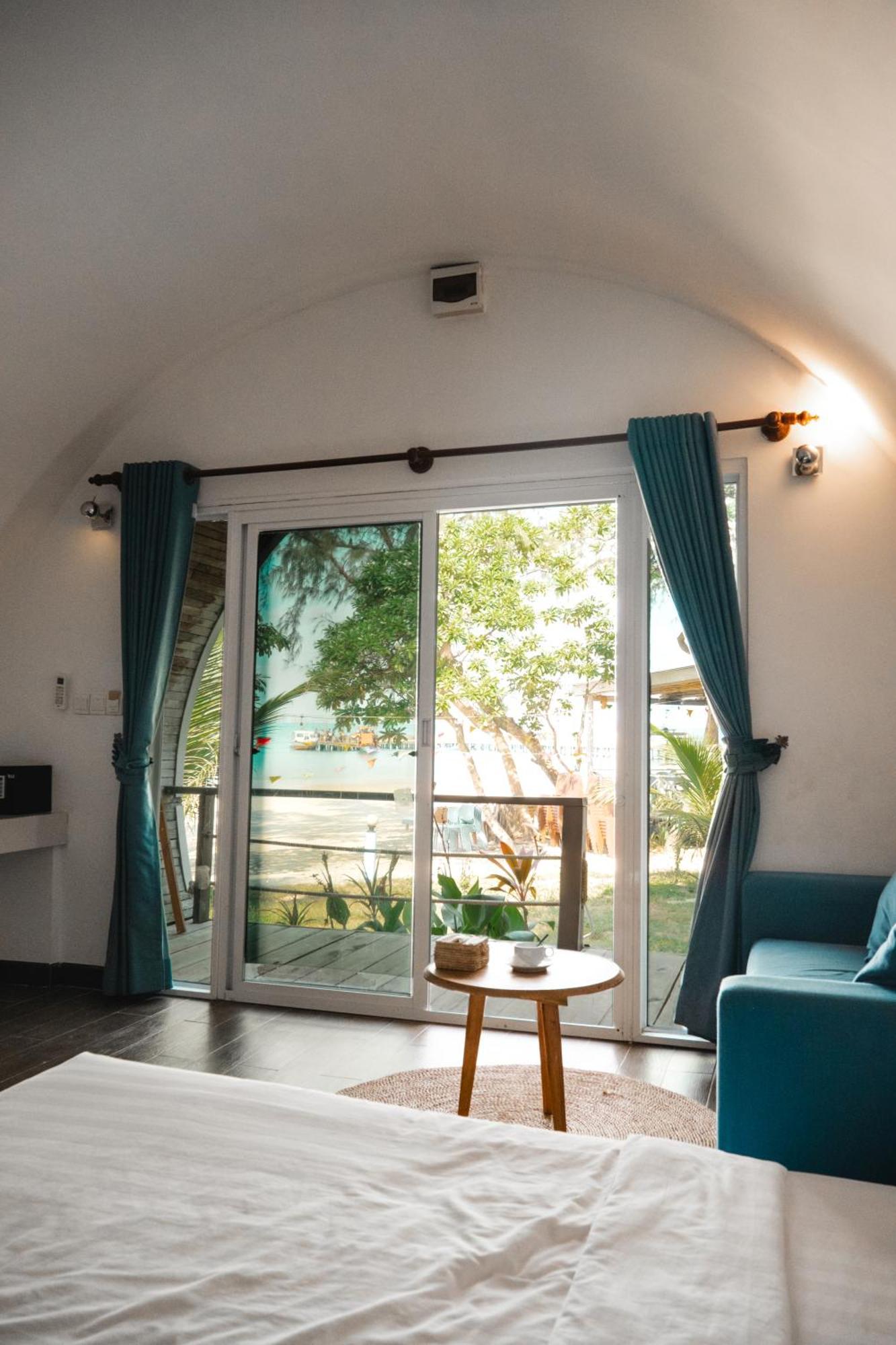 Tube Resort By Ehm Đảo Koh Rong Samloem Ngoại thất bức ảnh
