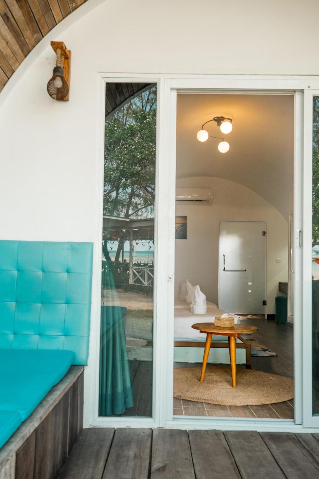 Tube Resort By Ehm Đảo Koh Rong Samloem Ngoại thất bức ảnh